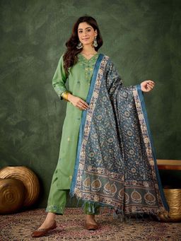 VredeVogel - Light Green Women's Kurta with Pant and Dupatta