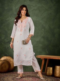 VredeVogel - Peach Women Kurta with Pant