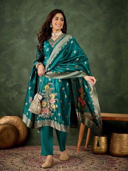 VredeVogel - Green Women's Kurta with Pant and Dupatta