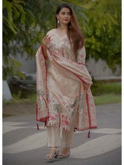 VredeVogel - Cream Womens Kurta with Pant and Dupatta