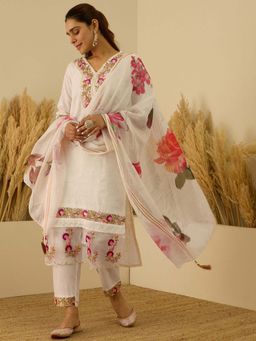 VredeVogel - Women Off White Cotton Embroidered Kurta with Pant and Dupatta
