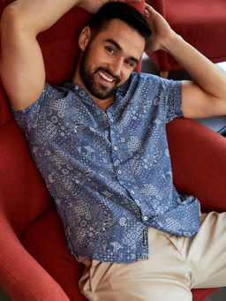 Campus Sutra - Mens Baby Blue Paisley Shirt