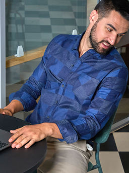 Campus Sutra - Mens Denim Blue Buffalo Checked Shirt