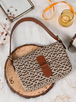 Visual Echoes - Caramel Brown - Baguette Bag