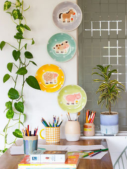 The Wishing Chair - Quirky Farm Handpainted Wall Plate - Horse