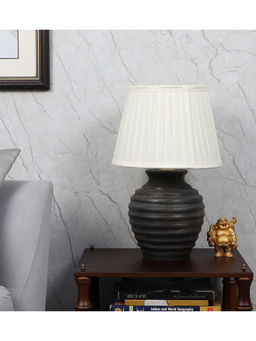 Tu Casa - Vesara Palmer Table Lamp