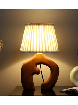 Tu Casa - Vesara Stag Table Lamp