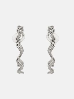 Kazo - Wavy C Shaped Earrings