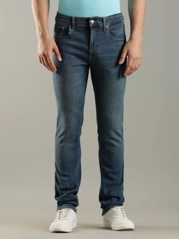 Tommy Hilfiger - Mid Wash Regular Fit Mid Rise Jeans