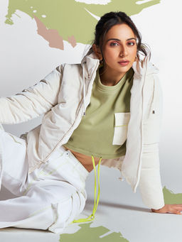 CRIMSOUNE CLUB - Women Green Crop Length Sweatshirt