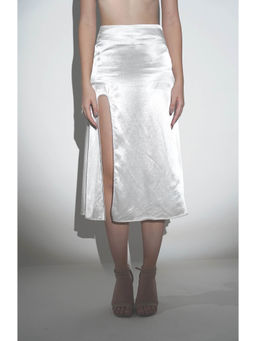 Realm By Vaishali - Twinkle White Midi Skirt