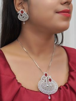 Niscka - Swirl Pendant Set