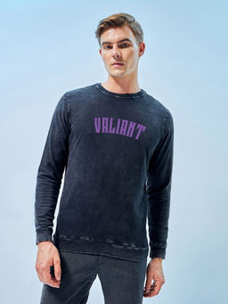 Bewakoof - Men's Black Fear Nothing Graphic Printed Sweatshirt