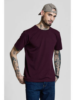 Snitch - Wine Solid Half Sleeves Slim Casual T-Shirt