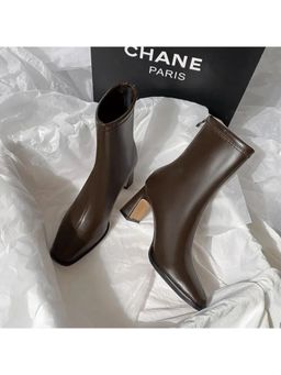 MISS MOSA BY AKANKSHA - Brown Desse Short Leather Statement Casual Boots