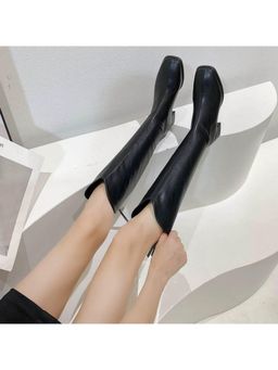 MISS MOSA BY AKANKSHA - Black Rio Premium Leather Casual Boots