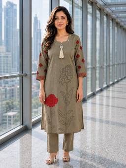 BERRYLICIOUS - Grey Chanderi Floral Kurta and Palazzo