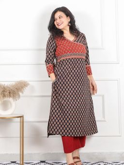 DESI SANDOOK - Women Black Gamthi Print In Modern Angrakha Neck Kurta