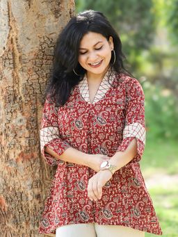 DESI SANDOOK - Apple Red Sailor Collar Neck Warli Printed Work Short Kurti