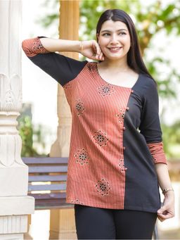 DESI SANDOOK - Black Square Neck Ajrak Printed Potli Button Side Panel Short Kurti