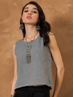 InWeave - Black Small Check W/S Top