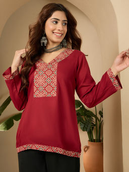 InWeave - Maroon V Neck Red Ajrakh Patch Top