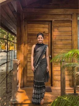 AMRUTKALA SAREES - Black Designer Linen Printed Solid Saree with Unstitched Blouse