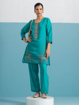 Autumnlane - Women Teal Embroidered Co-Ord Set