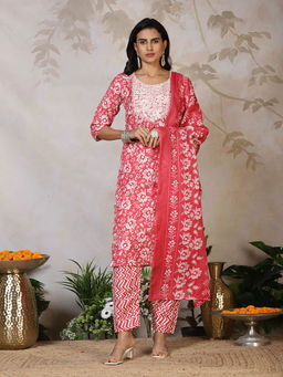 MEENA BAZAAR - Women Pink Floral Kurta with Pant and Dupatta