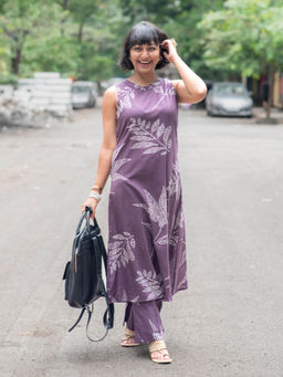 Suta - Women Purple Floral Kurta with Pant