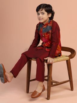 KISAH - Boys Multicolour Printed Kurta Nehru Jacket Pyjama Set