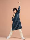 Navy Blue color option, Currently selected