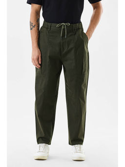 Snitch - Men Olive Solid Relaxed Fit Trouser