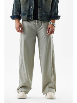 Snitch - Men Grey Solid Relaxed Fit Trouser
