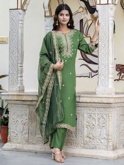VredeVogel - Green Women Kurta With Pant & Dupatta