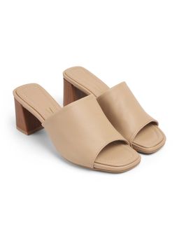 Vizzano - Cream Block Sandals Pair Of Heels