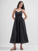 Black color option, Currently selected
