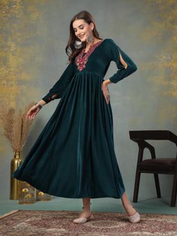 Stylum - Women'S Green Solid and Embroidered Velvet Long Flared Maxi Dress