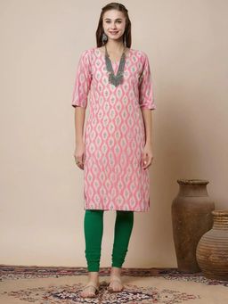 Gahan - Women Stylish Crepe Printed Straight Kurta - Pink