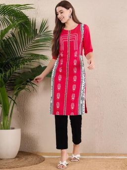 Gahan - Women Stylish Crepe Printed Straight Kurta - Pink