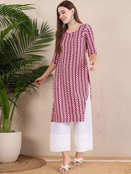 Gahan - Women Stylish Crepe Printed Straight Kurta - Purple