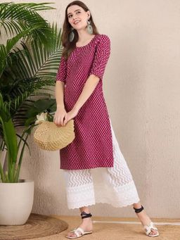 Gahan - Women Stylish Crepe Printed Straight Kurta - Pink