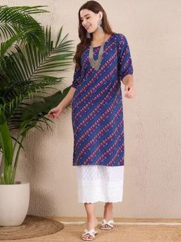 Gahan - Women Stylish Crepe Printed Straight Kurta - Blue