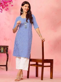 Gahan - Women Stylish Crepe Printed Straight Kurta - Navy Blue