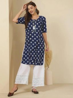 Gahan - Women Stylish Crepe Printed Straight Kurta - Navy Blue