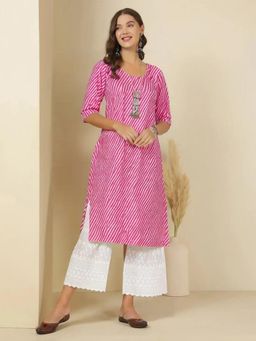 Gahan - Women Stylish Crepe Printed Straight Kurta - Pink