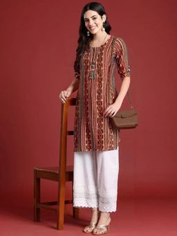 Gahan - Women Stylish Crepe Printed Straight Kurta - Multi-Color