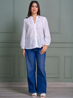 PEPPINOS - Embroidered Mandarin Neck Top