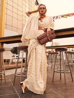 Akhilam - Women's Silk Blend Cream Woven Design Handloom Saree with Unstitched Blouse