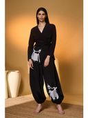 Black color option, Sold out, Currently selected